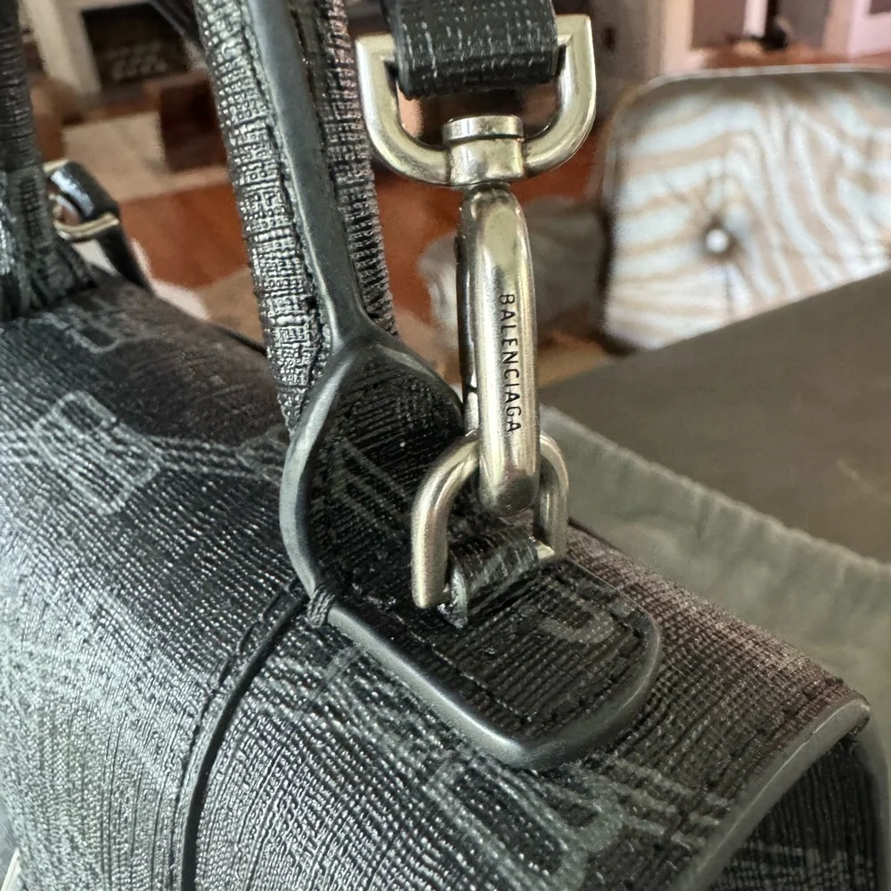 Balenciaga Hourglass XS - Picture 7 of 8